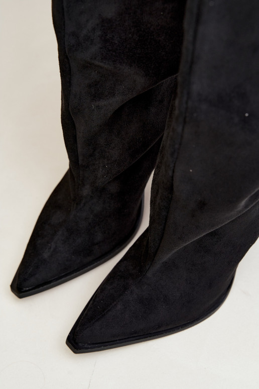 Botas altas de mujer sin cierre con tacón en ante sintético color negro Carmina