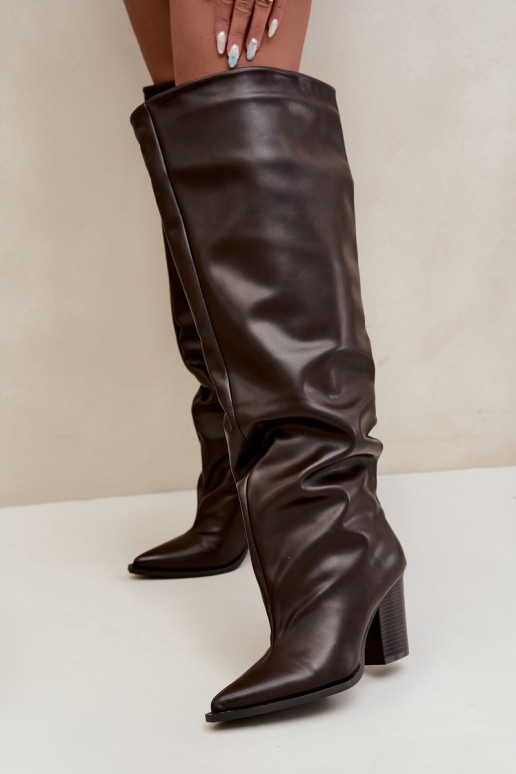 Botas largas de mujer con tacón en estilo slip-on de cuero sintético chocolate Anica
