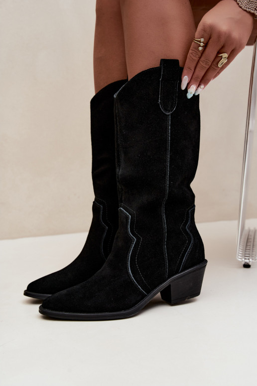 Botas altas de estilo cowboy de ante natural con aislamiento y tacón en color negro Radley