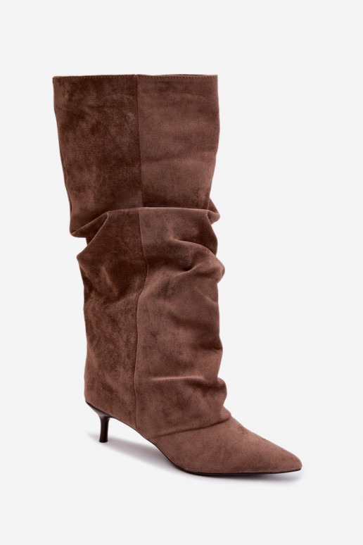 Botas arrugadas caqui hasta la rodilla con tacón kitten de ante LoĮen