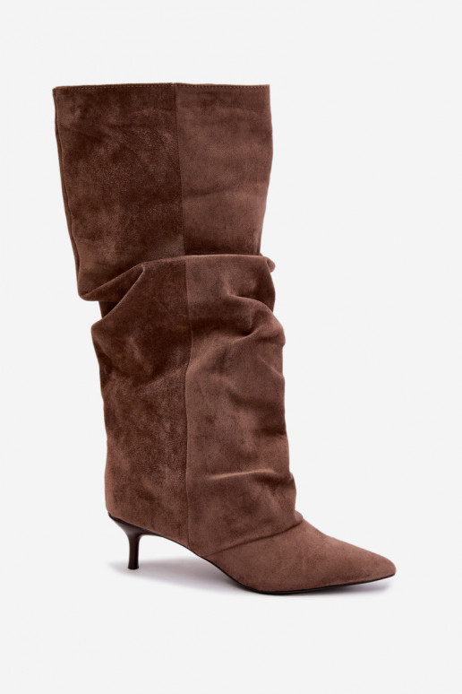 Botas arrugadas caqui hasta la rodilla con tacón kitten de ante LoĮen