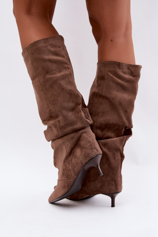 Botas arrugadas caqui hasta la rodilla con tacón kitten de ante LoĮen