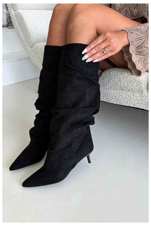 Botas arrugadas negras hasta la rodilla con tacón kitten de ante LoĮen