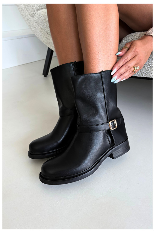 Botines aislados para mujer con hebillas en color negro Corley