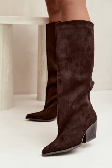 Botas altas color chocolate de slip-on con tacones y punta afilada Blenia