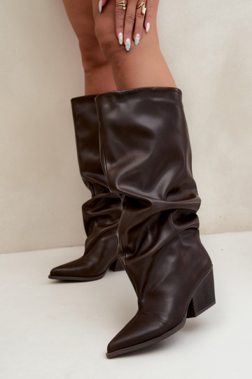 Botas altas color chocolate de slip-on con tacones y punta afilada de cuero sintético Blenia 2