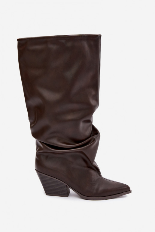Botas altas color chocolate de slip-on con tacones y punta afilada de cuero sintético Blenia