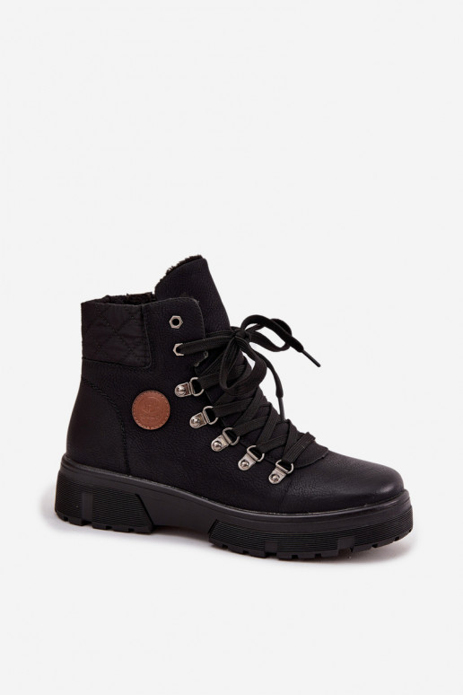 botas de mujer negras aisladas con plataforma Zaraine