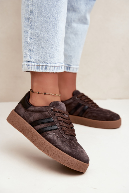 Zapatillas de mujer en ante sintético color chocolate Bellmont