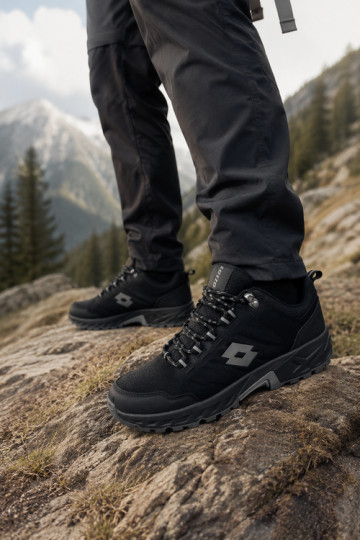 Zapatos de senderismo para hombre en negro LOTTO 2400290U KETCHAM 2