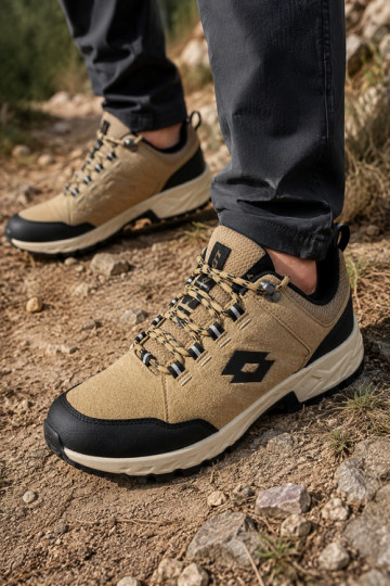 Zapatos de senderismo para hombre en marrón LOTTO 2400290U KETCHAM