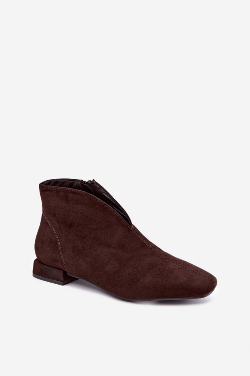 Botines bajos color chocolate Cut Out con tacones anchos Canella