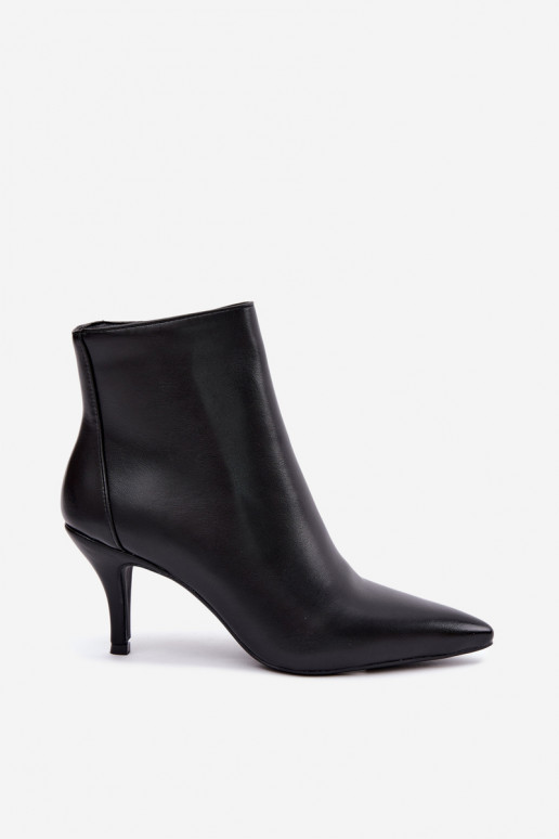 Botines negros con tacones delgados y punteras puntiagudas de piel sintética Niretta