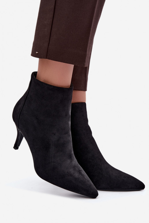 Botines negros de ante sintético con tacones puntiagudos Niretta