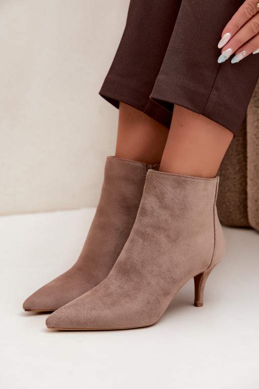 Botines kaki de ante sintético con tacones puntiagudos Niretta
