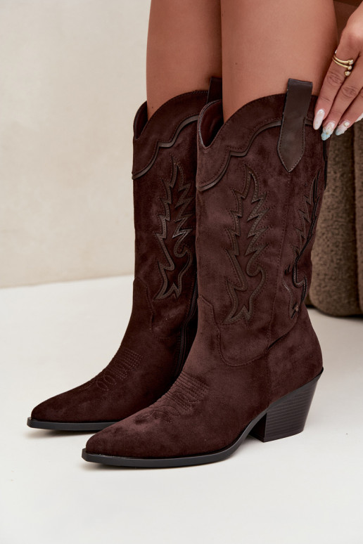 Botas de ante sintético color chocolate estilo cowboy con tacones Jarissa