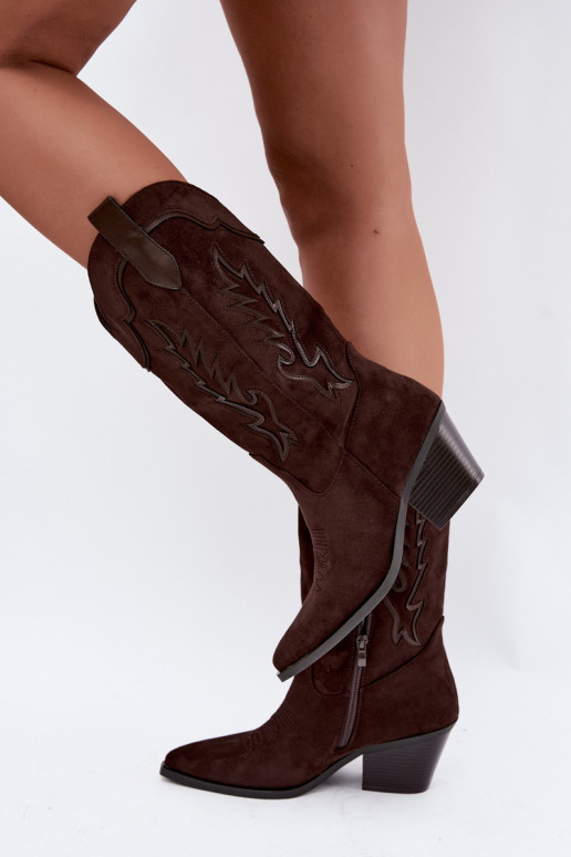 Botas de ante sintético color chocolate estilo cowboy con tacones Jarissa