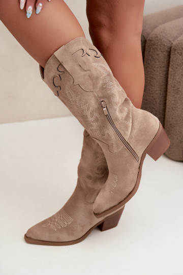 Botas de ante sintético color arena estilo cowboy con tacones Jarissa