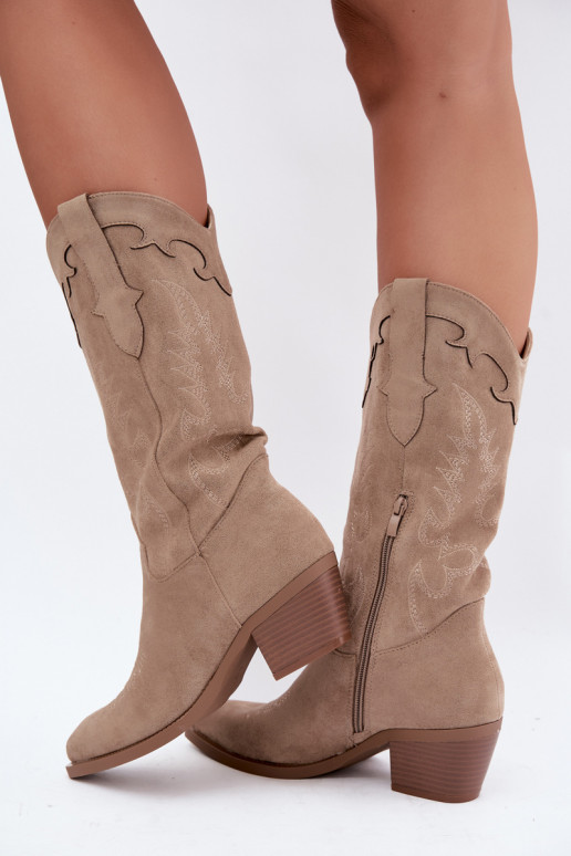 Botas de ante sintético color arena estilo cowboy con tacones Jarissa