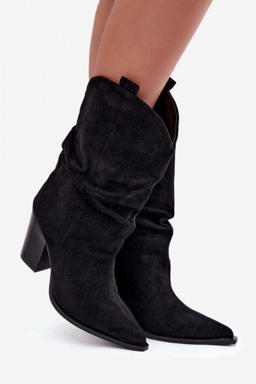 Botines de ante negros con volantes en el tacón Inela