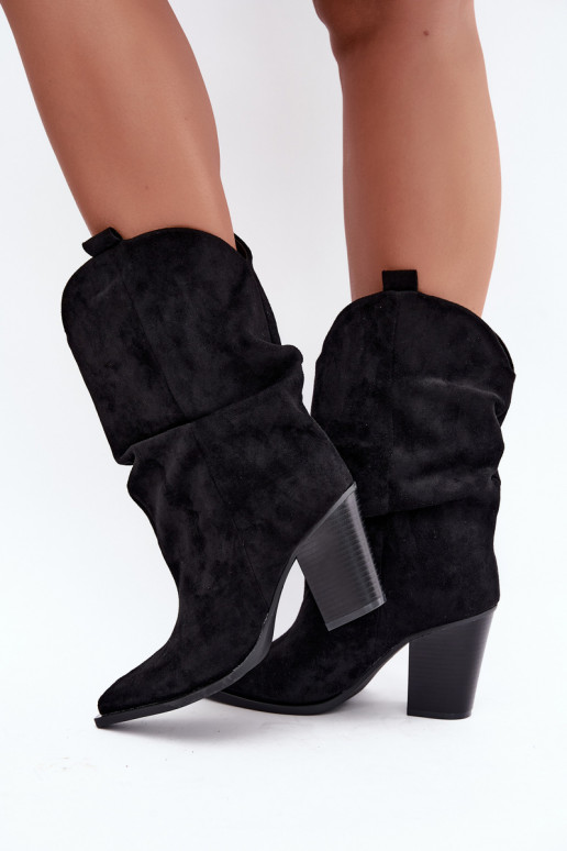Botines de ante negros con volantes en el tacón Inela