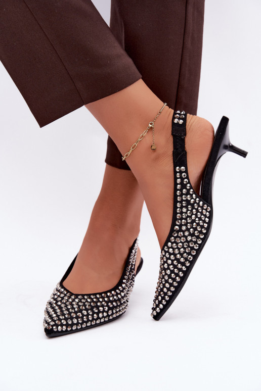 Sandalias de mujer negras con tachuelas y tacón bajo Tai turidden