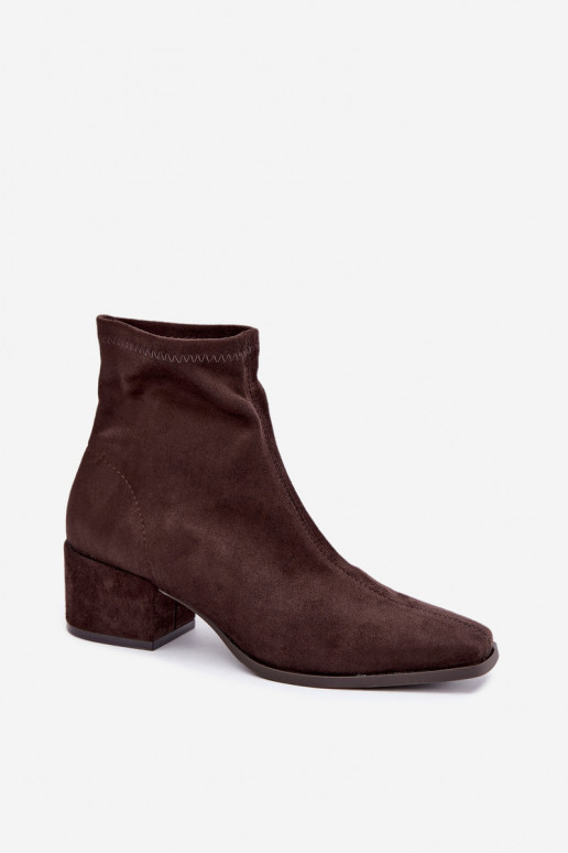Botines de mujer con tacón tipo Klocek en color chocolate Rosley