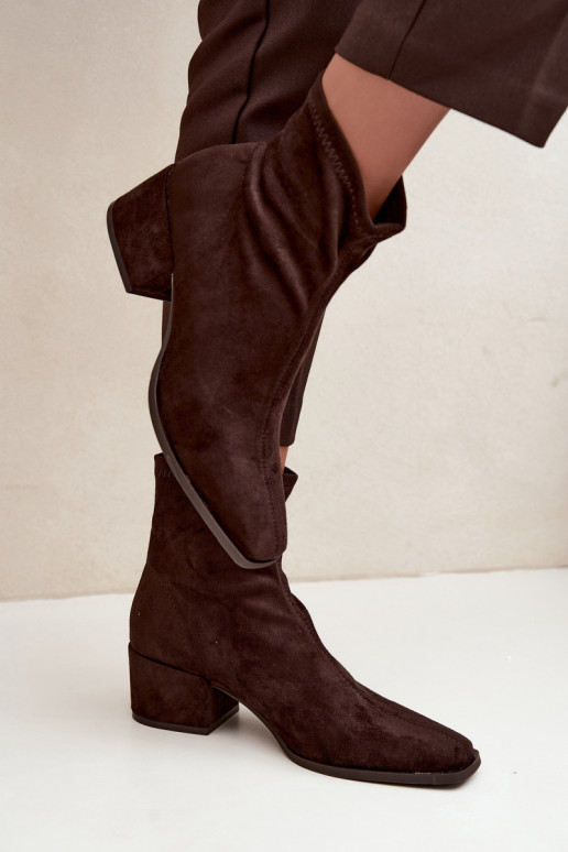 Botines de mujer con tacón tipo Klocek en color chocolate Rosley