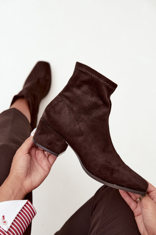 Botines de mujer con tacón tipo Klocek en color chocolate Rosley