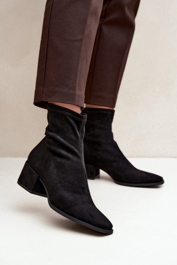 Botines de mujer con tacón tipo Klocek en color negro Rosley 2