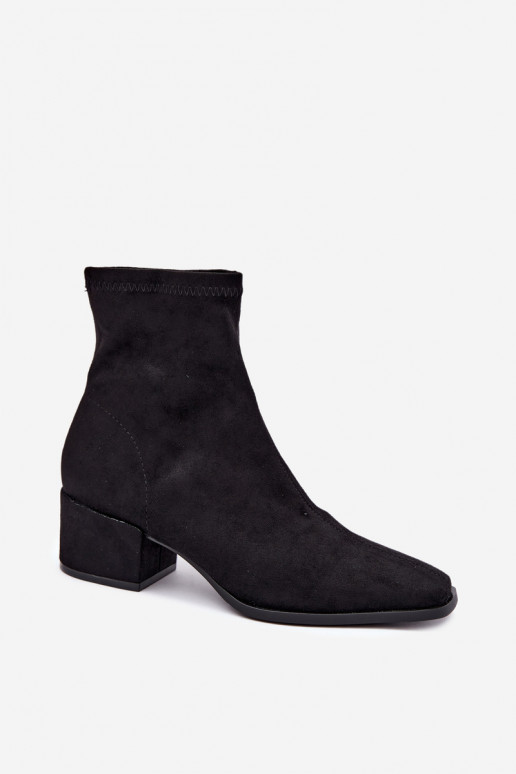 Botines de mujer con tacón tipo Klocek en color negro Rosley