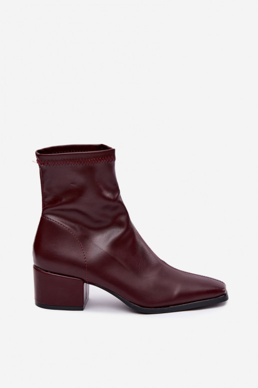 Botines de mujer con tacón tipo Klocek de cuero sintético en color burdeos Rosley