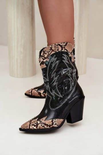 botines de estilo cowboy con forro de piel sintética y detalle en relieve en negro y marrón Ambery 2