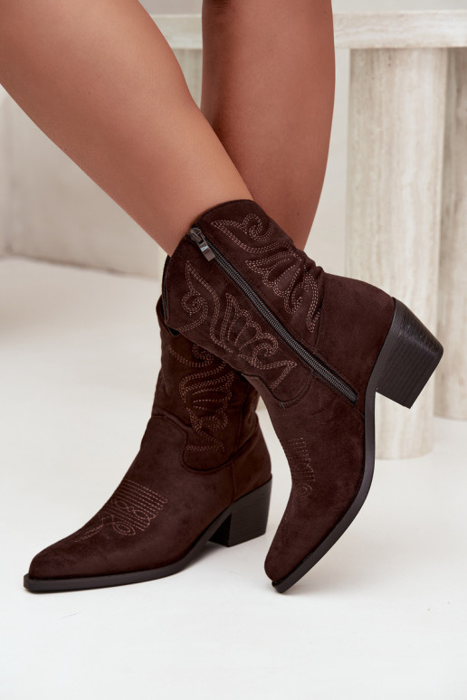 botines de estilo cowboy forrados con tacón en color chocolate Corlie