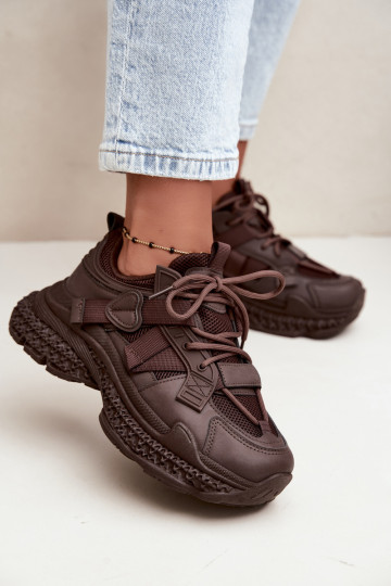zapatillas con rayas en color chocolate Ellery 2