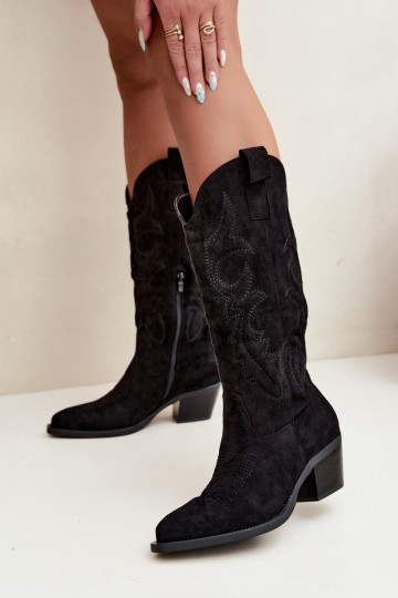 botas de estilo cowboy largas con tacón en color negro INesly