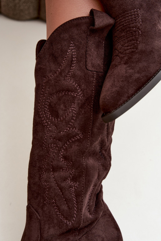 botas de estilo cowboy largas con tacón en color chocolate INesly