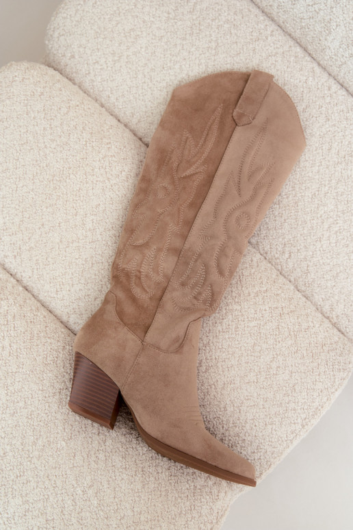 botas altas de estilo vaquero para mujer con tacones en color arena Glenor