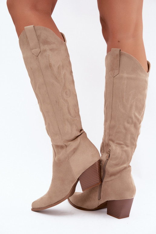 botas altas de estilo vaquero para mujer con tacones en color arena Glenor