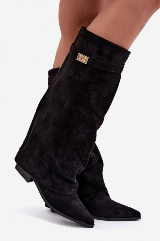 botas altas para mujer con caña cosida en tacón bajo de ante sintético en negro Gisellea