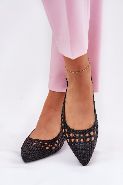 bailarinas con tacones anchos en negro