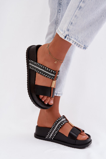 Zapatillas negras para mujer con plataforma, tiras y detalles dorados Tahlia