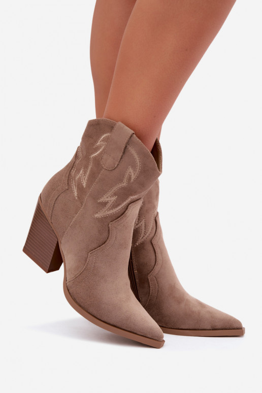 Botines de estilo cowboy para mujeres con tacones en color arena Berella