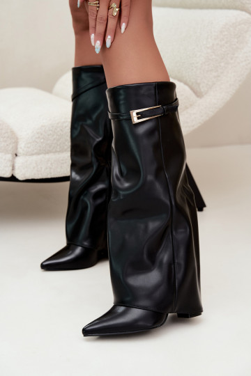 Botas largas con tacón y caña cosida con hebillas en color negro Amrie 2