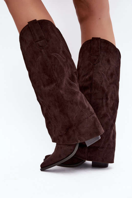 Botas largas de estilo cowboy con tacón y caña cosida en color chocolate Irella