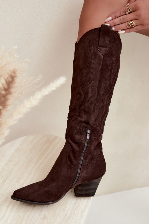 Botines de color chocolate estilo vaquero con tacones Glenor
