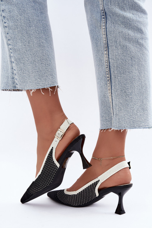 Sandalias de tacón alto caladas negras Evania