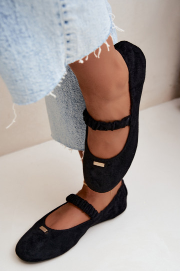 Sandalias negras con detalles decorativos Brinelle