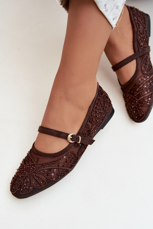 Bailarinas de malla con flores bordadas y lentejuelas en color chocolate Caletta