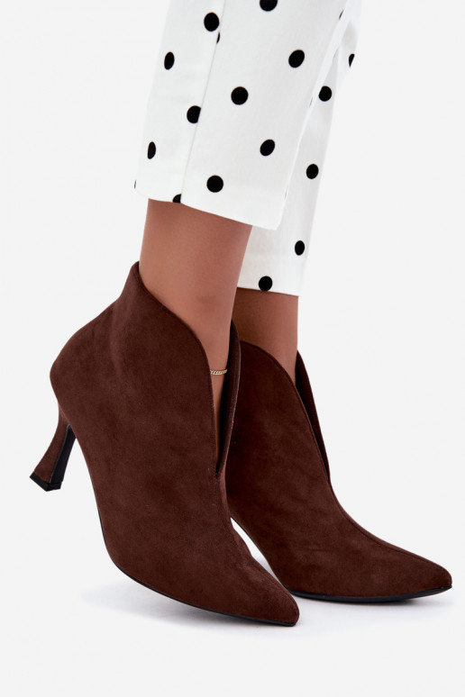 botines para mujer con recortes y tacones en chocolate Jelya